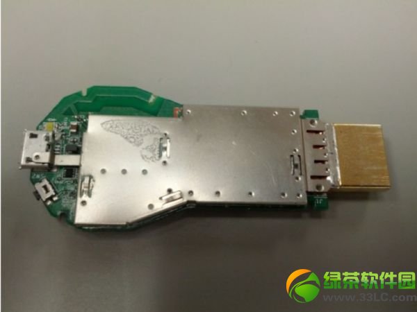 谷歌電視棒內(nèi)部拆機(jī)圖:深度了解Chromecast內(nèi)部結(jié)構(gòu)1