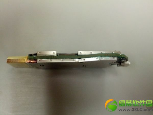 谷歌電視棒內(nèi)部拆機(jī)圖:深度了解Chromecast內(nèi)部結(jié)構(gòu)3
