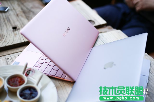 華為MateBook X和蘋(píng)果MacBook哪個(gè)好啊?對(duì)比評(píng)測(cè)